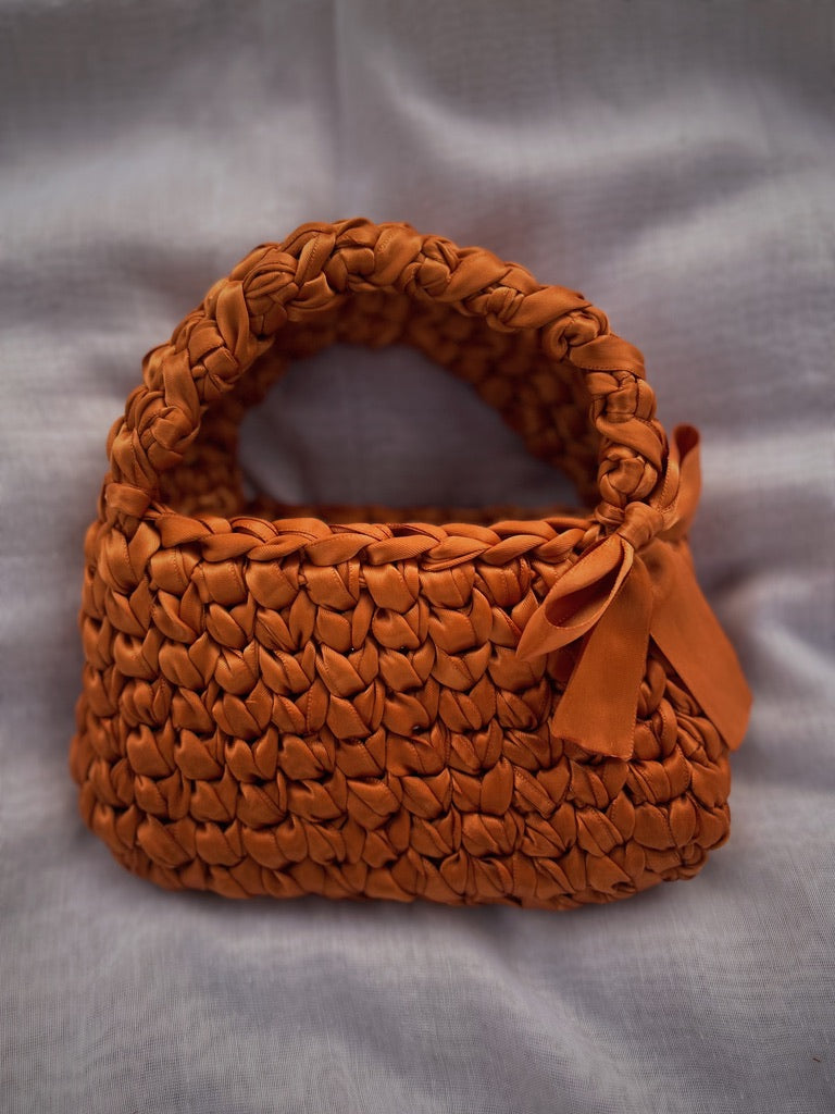 The Bow-kissed Satin Purse🎀