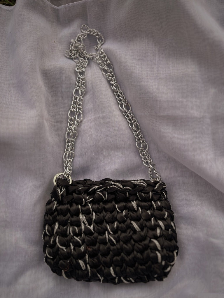 Black Lace Beautyđź–¤